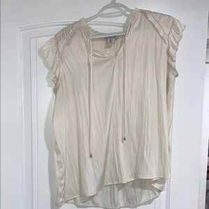 Rachel Zoe Cream Blouse with Ruffle Sleeves